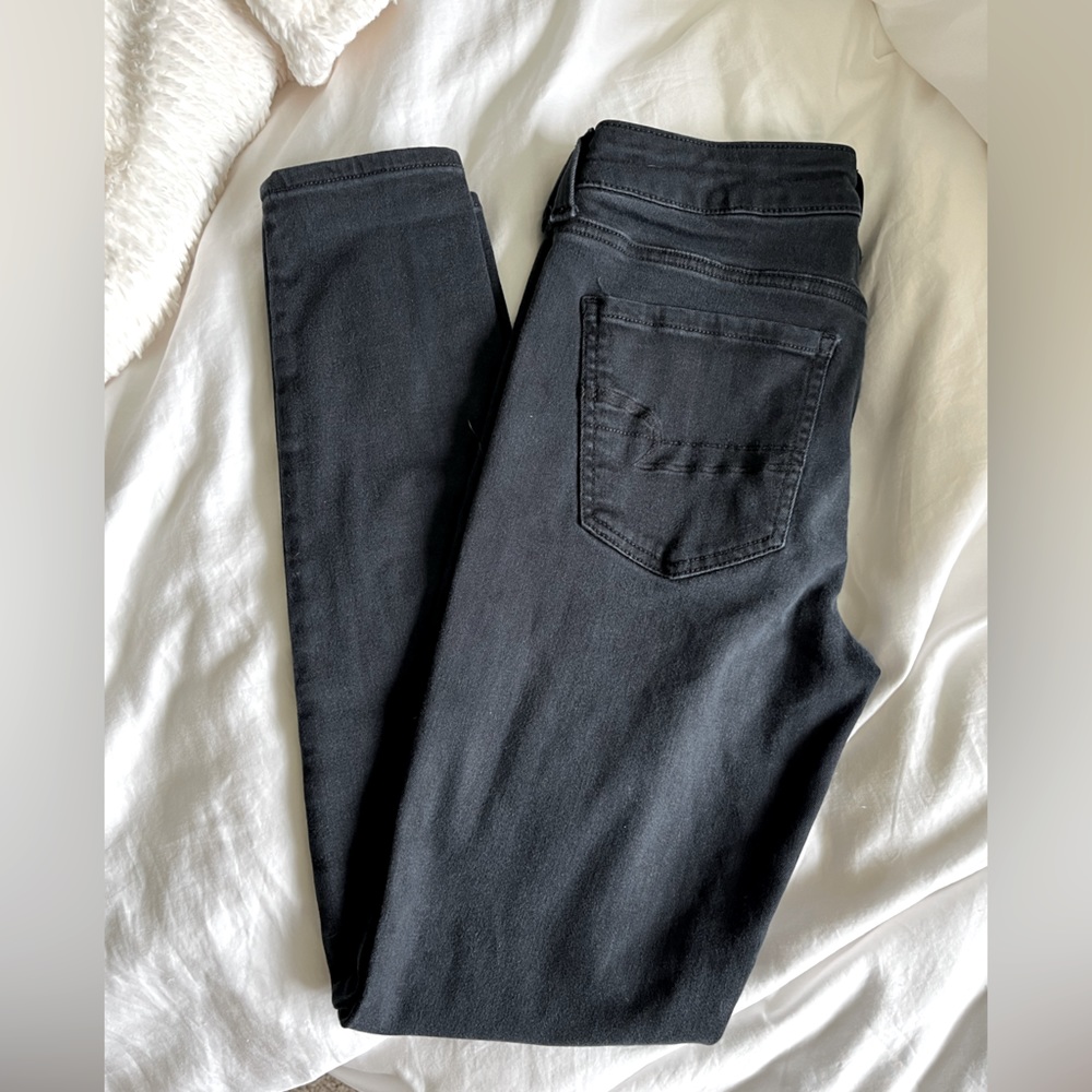 NWOT American Eagle Jeans
